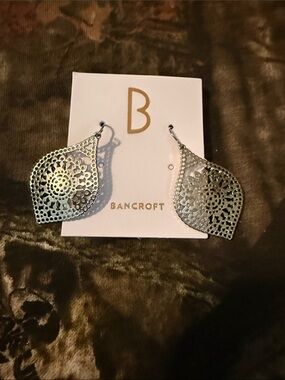 Bancroft Silver Filigree Drop Earrings